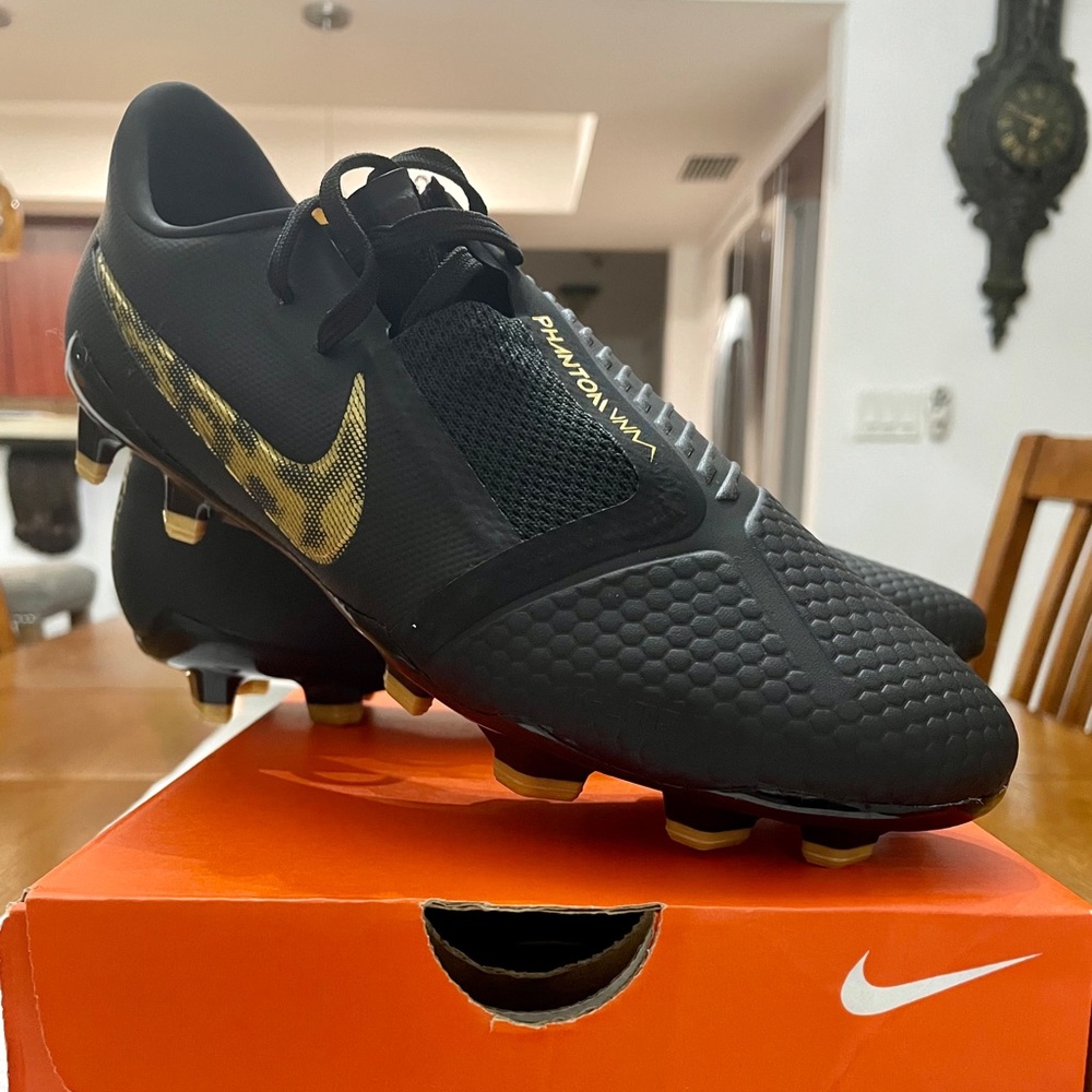 Nike Phantom Venom Pro FG 8.5